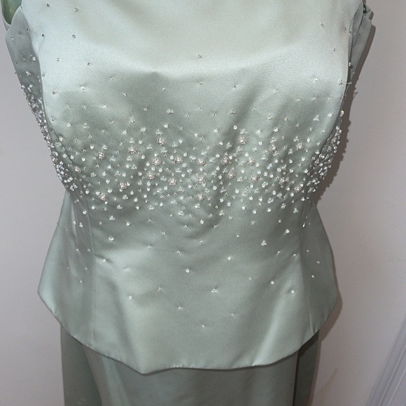 Two Piece Bridesmaid Prom Party Beaded Dress - Picture 5 of 16